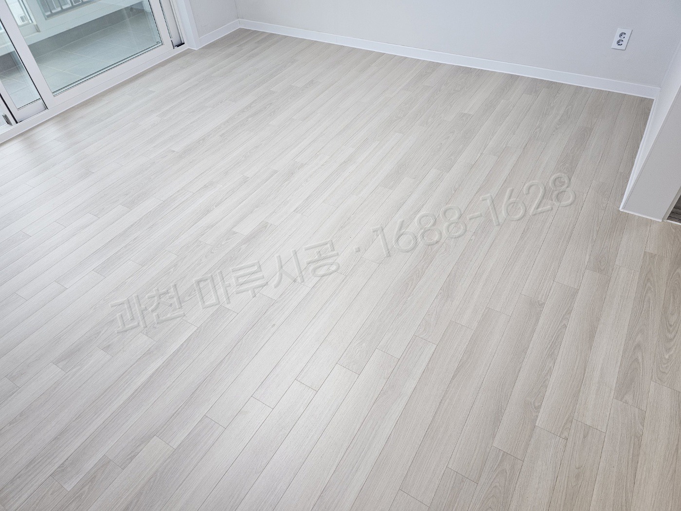 문원동 바닥공사 마루시공업체 시공 후